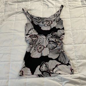 White House black market top